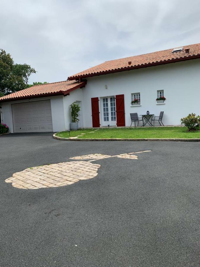 Villa Les Hortensias B&B Arcangues Eksteriør bilde