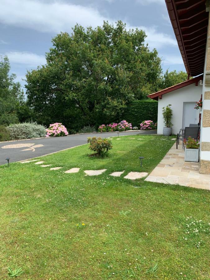 Villa Les Hortensias B&B Arcangues Eksteriør bilde